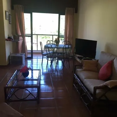 Apto 2 dorms Enseada-3